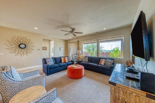 Legacy Land: Paradise Village #70 — 4-Star Luxury Hotel in Santa Clara, United States