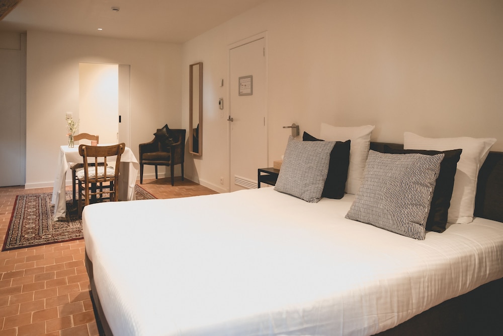 Kolonie Hotel & Brasserie in Merksplas, Belgium