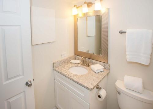 Surfside Shores 1202 - photo 16