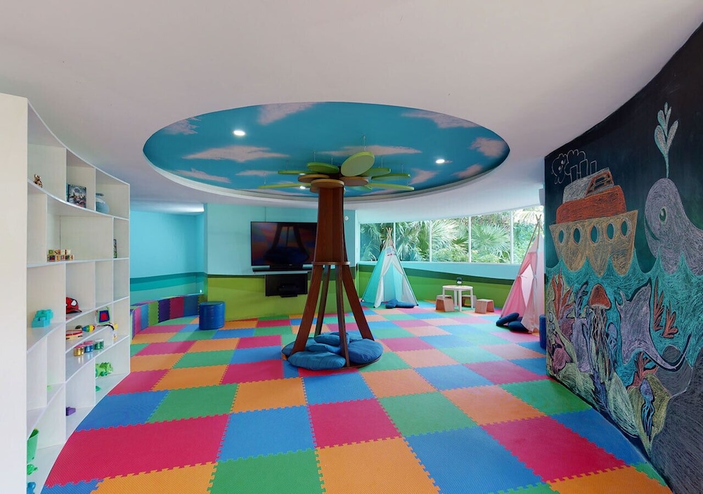 Children's play area - indoor