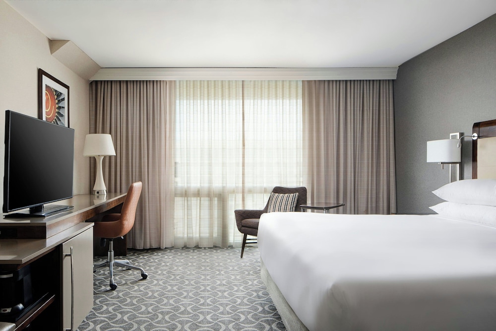 Marriott St. Louis Airport - photo 32