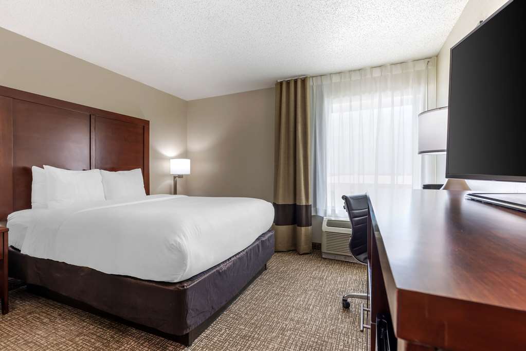 Comfort Inn & Suites Temple Medical Center - photo 25