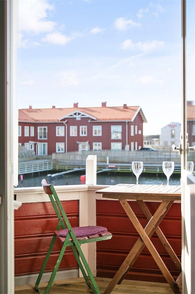 Wallentinska Huset — Smoegen — photo 4