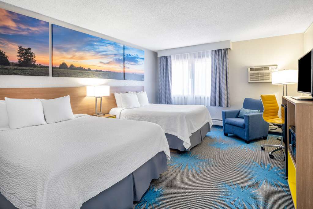 Days Inn by Wyndham Sioux Falls Airport - photo 23