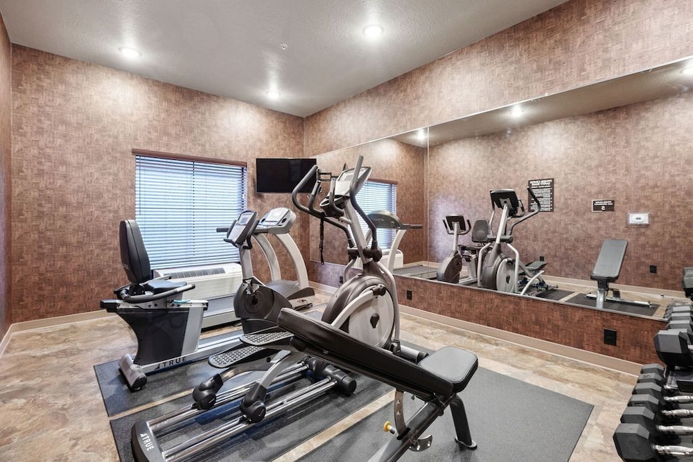 Cobblestone Hotel & Suites Mosinee - photo 68