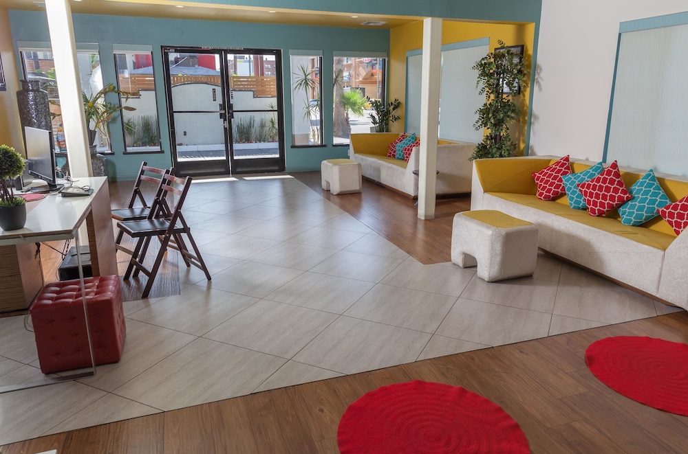 The Dixie Hollywood - photo 2