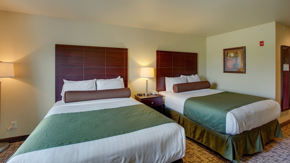 Cobblestone Inn & Suites Clintonville - photo 28
