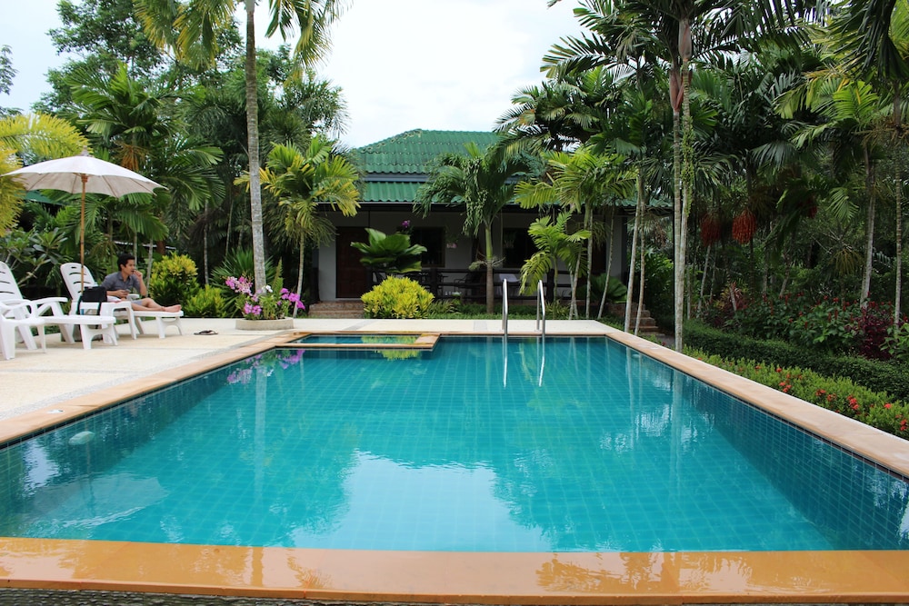 Aonang Bunk Resort in Krabi, Thailand