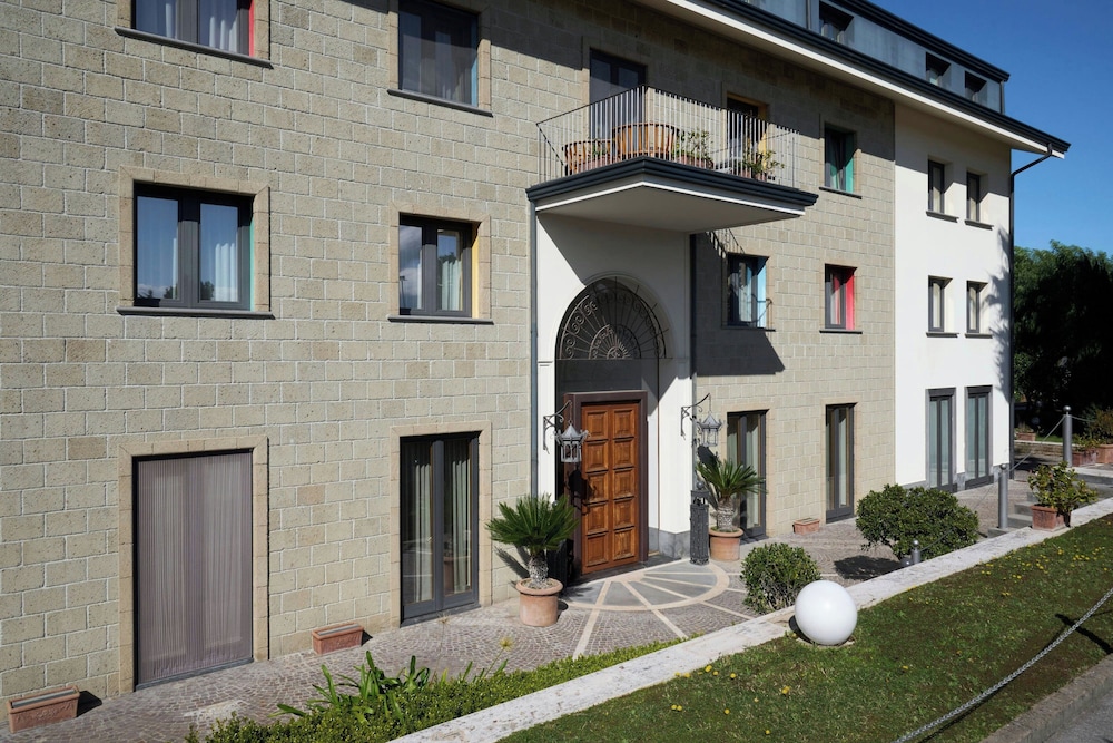 Four Points Flex by Sheraton Naples Marigliano in Marigliano, Italy