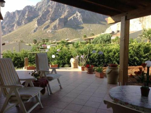 Villa Orizzonte — 4-Star Luxury Hotel in Custonaci, Italy