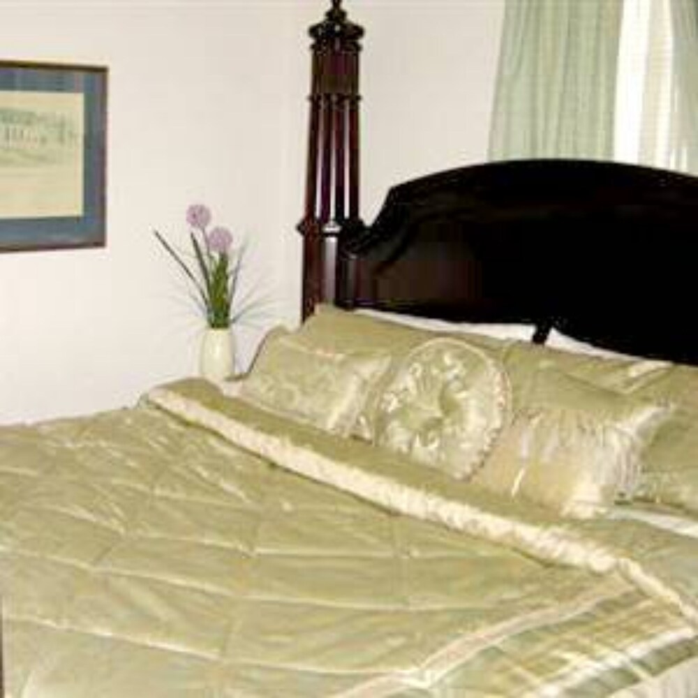 Creole Inn - photo 4