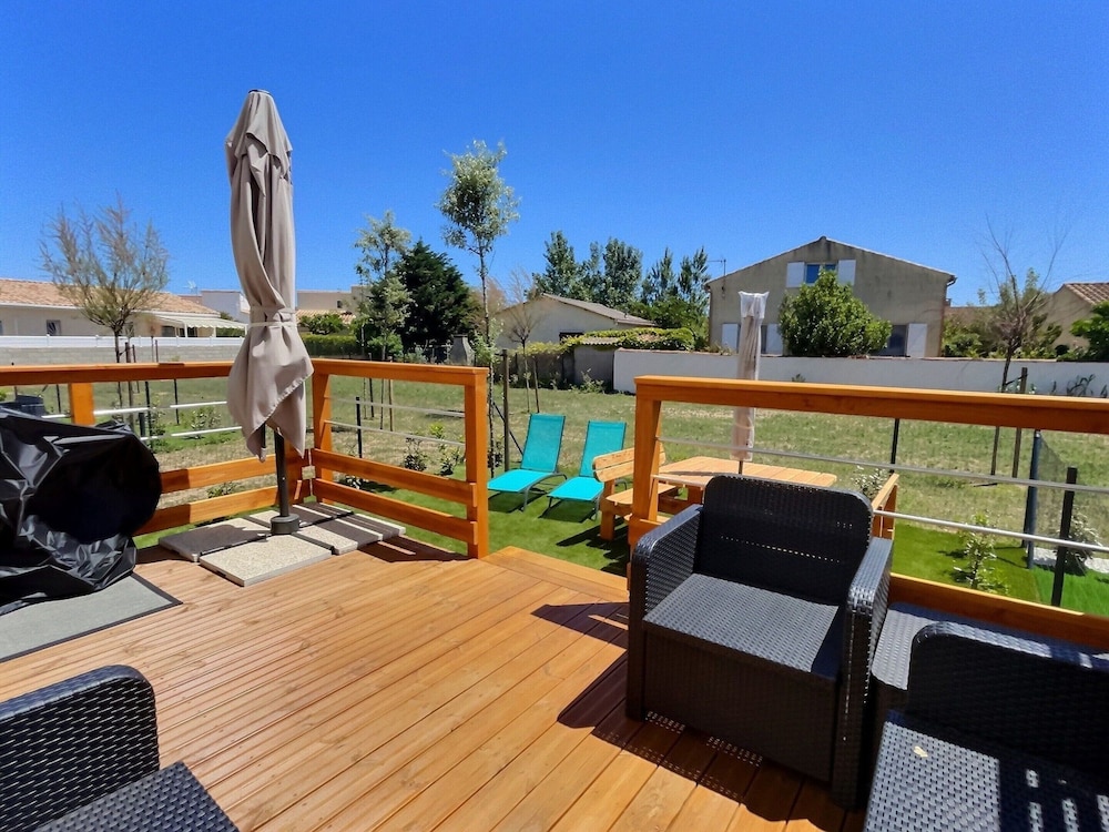 Maisonette With two Bathrooms Near Valras Beach in Serignan, France