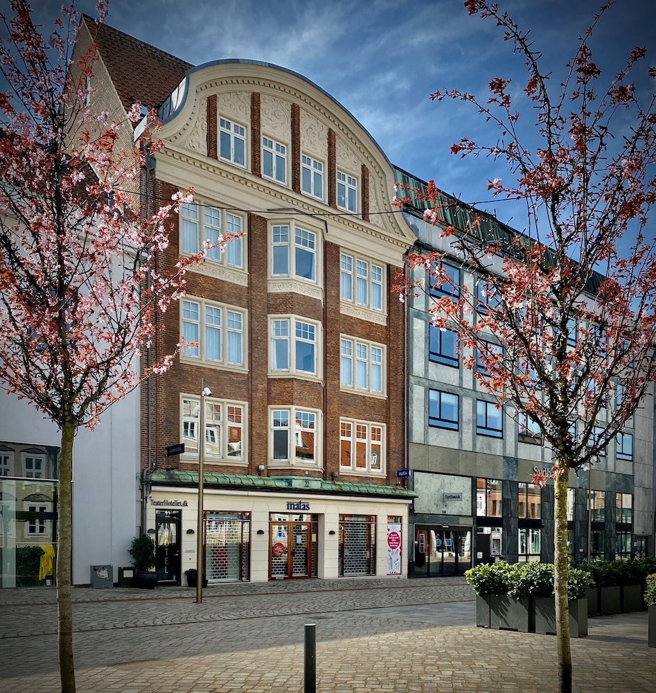 Teaterhotellet - carbon neutral hotel in Horsens