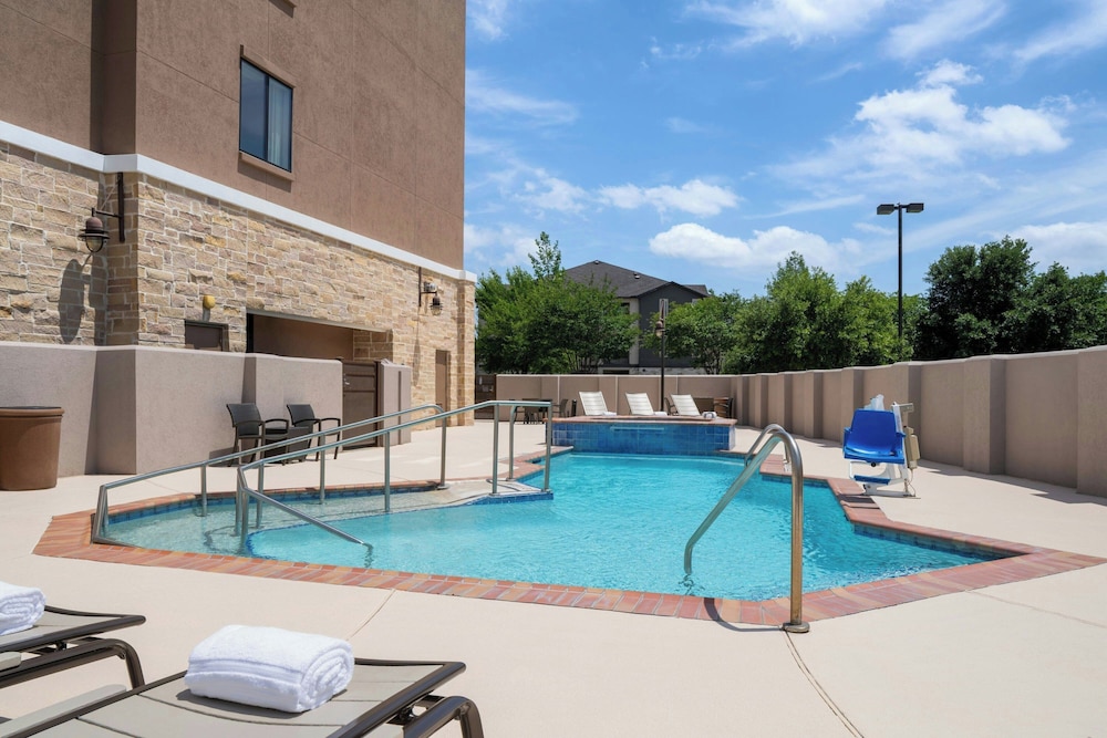Courtyard Houston Kingwood - photo 19