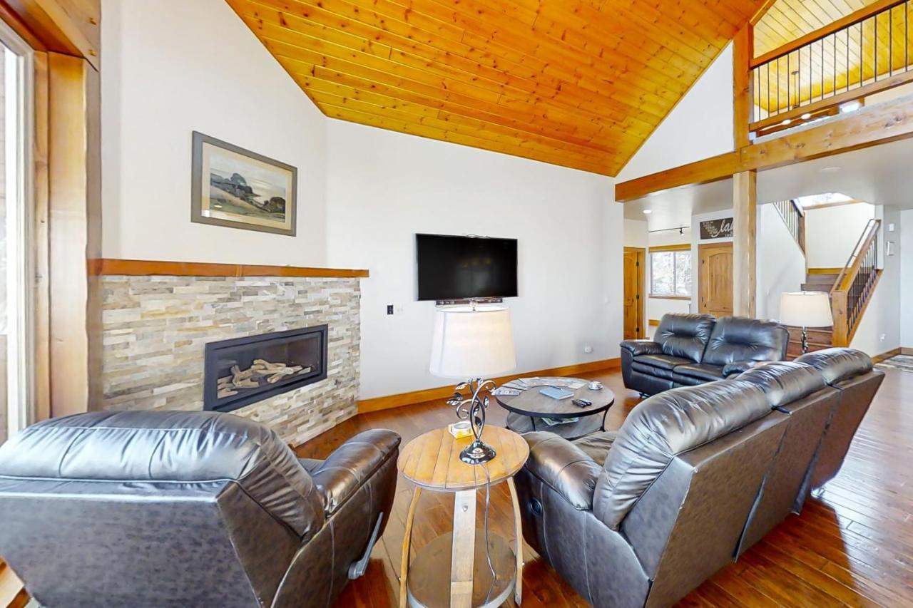 Lakefront Paradise in Pagosa Springs, United States