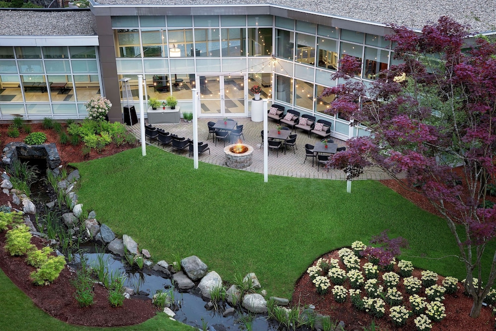 Embassy Suites by Hilton Boston Marlborough - photo 36