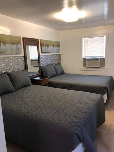 Pine View Motel - photo 36