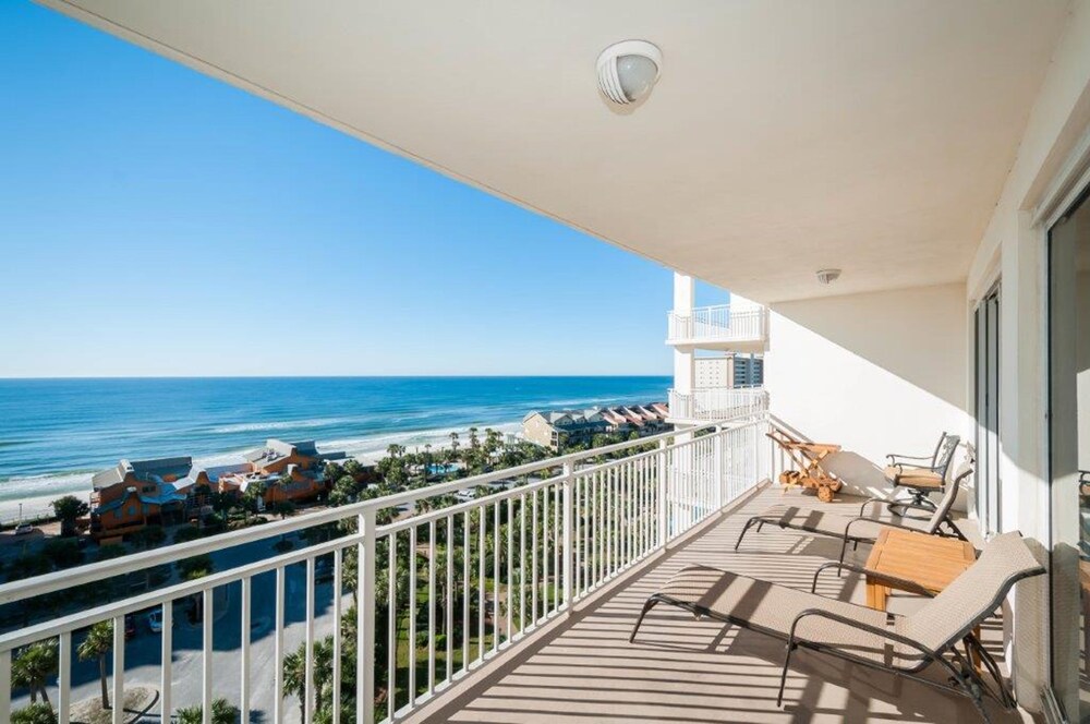 Sterling Shores 902 by Destin Getaways - featured photo