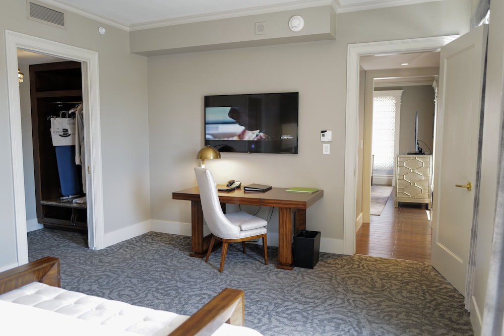 The St. Anthony A Luxury Collection Hotel San Antonio - photo 41