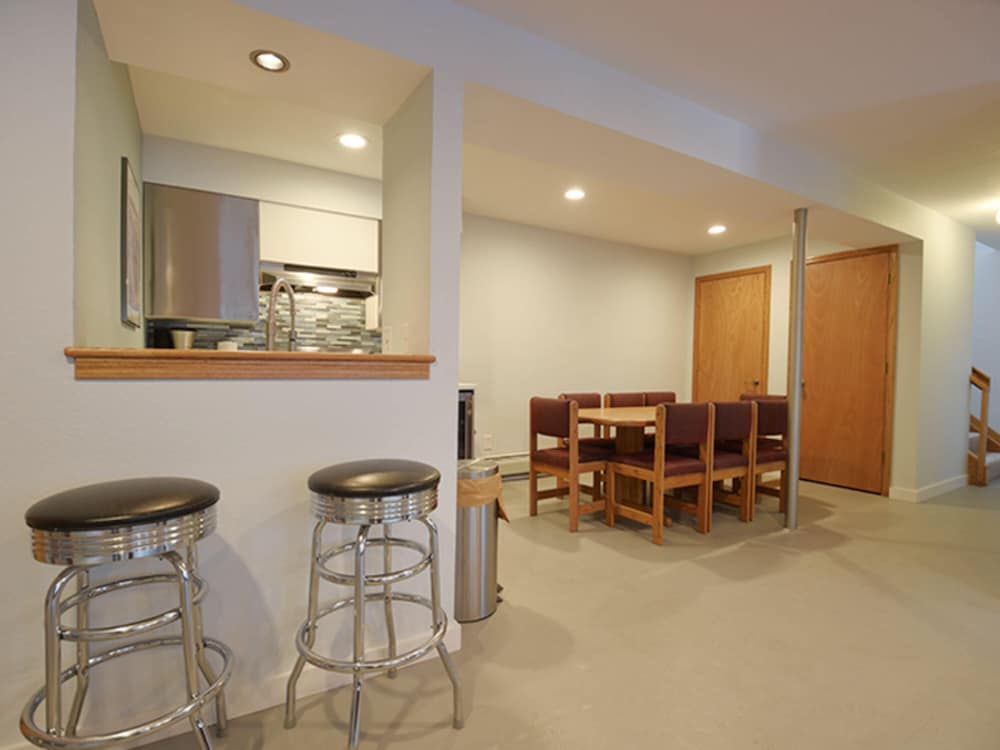 61 Jabberwocky by Stay Winter Park - photo 10