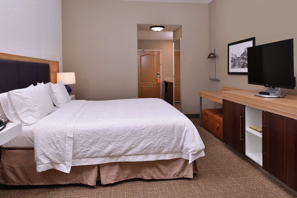 Hampton Inn & Suites Woodland Sacramento Area - photo 19
