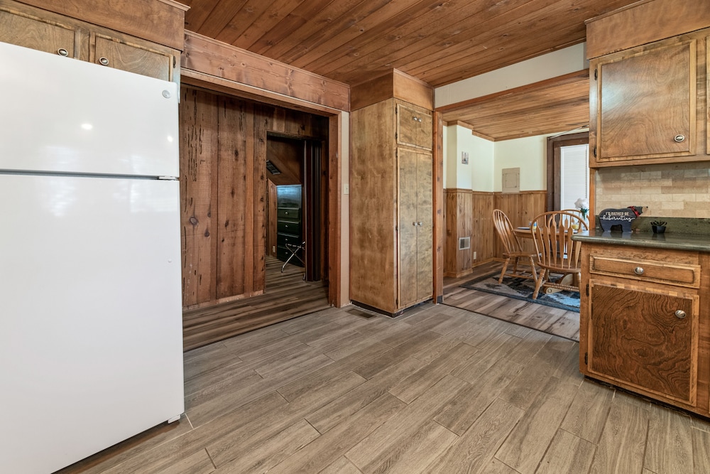 Big Bear Lakefront Lodge - photo 62