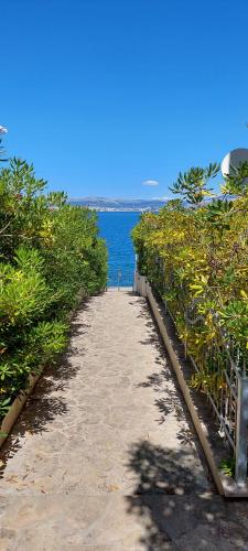Keko Sutivan Brač — 4-Star Luxury Hotel in Sutivan, Croatia