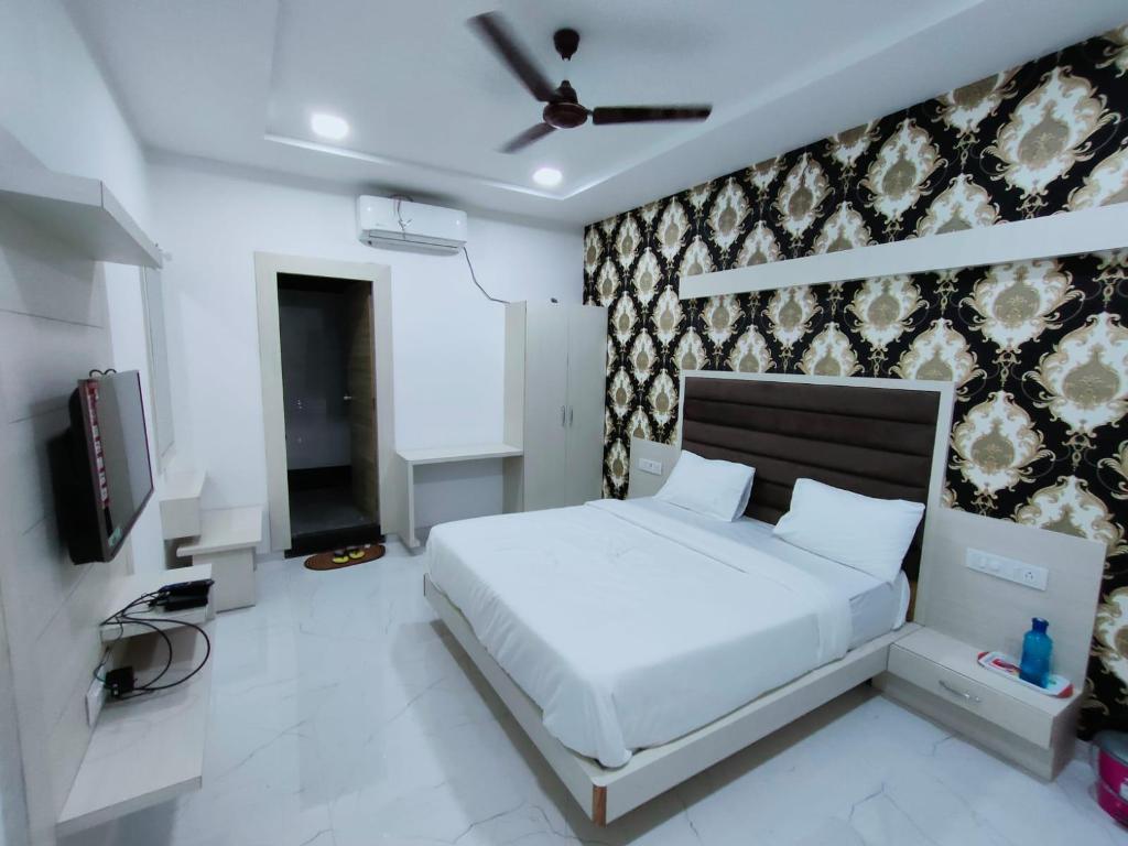 Hotel Rest and Leaf — Anand — photo 2