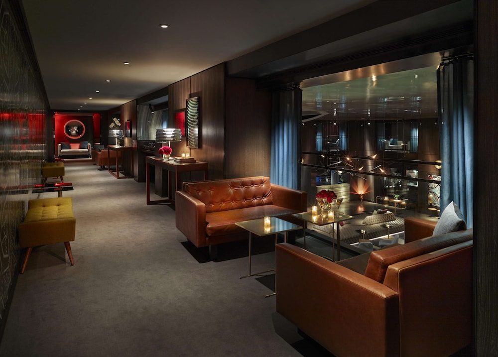 Paramount Times Square - photo 4