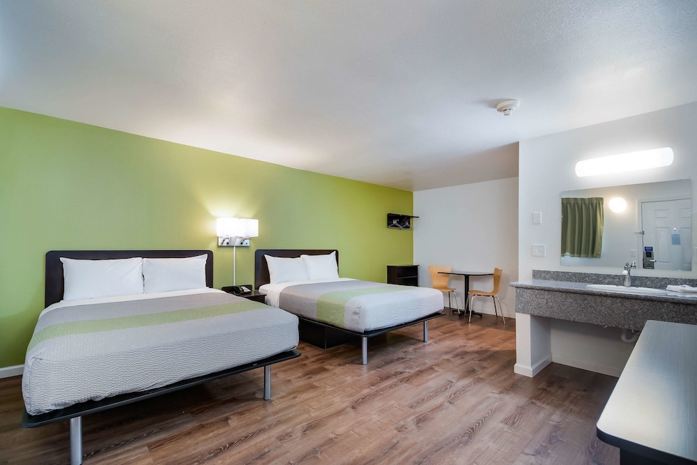 Motel 6 Burlington WA - photo 18