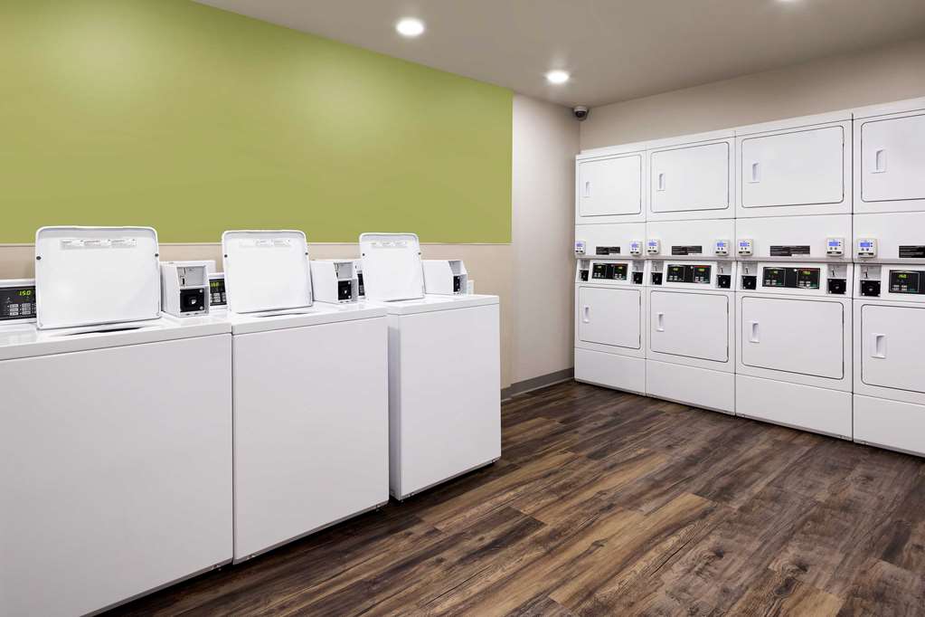 WoodSpring Suites Houston IAH Airport - photo 26