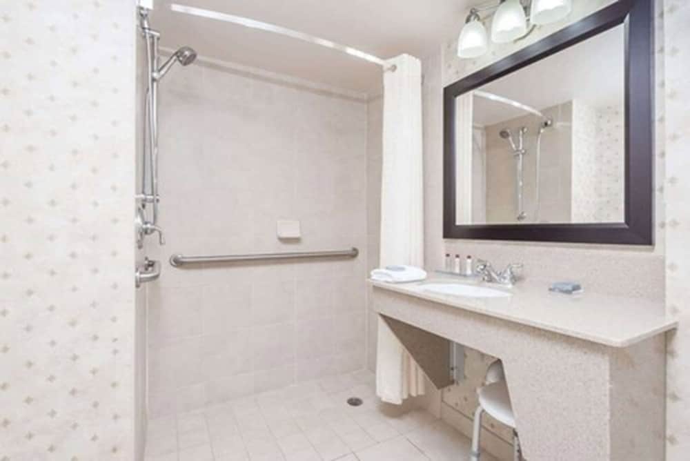 Home2 Suites by Hilton St. Charles St.Louis - photo 25