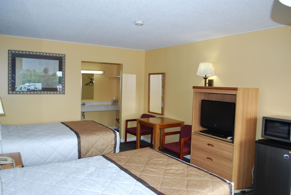 Duffys Motel Calhoun - photo 11