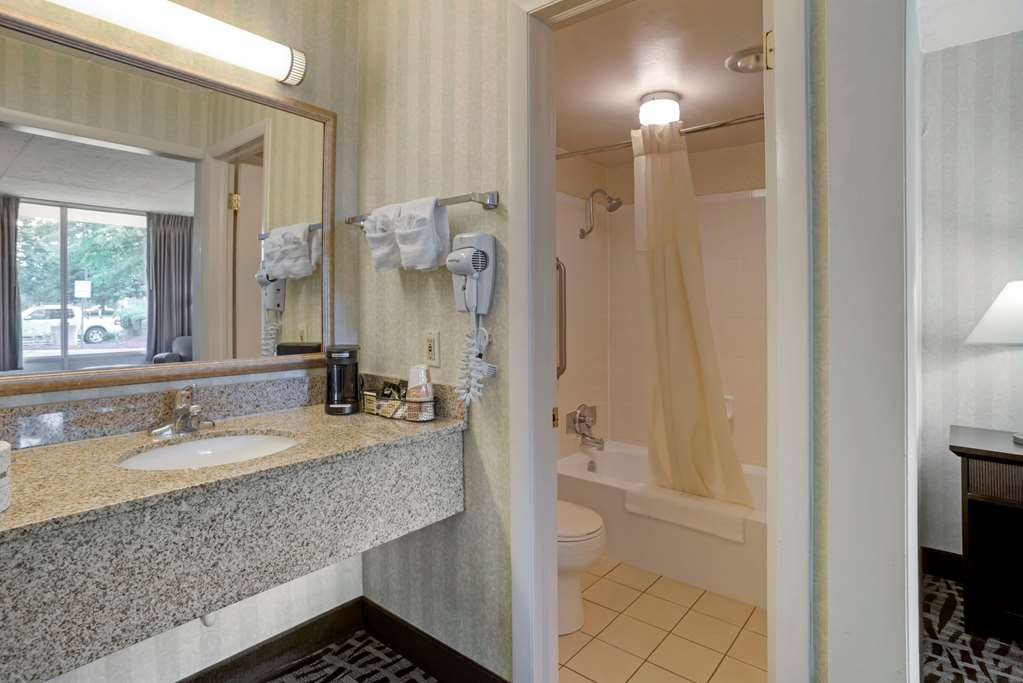 Quality Inn Fredericksburg near Historic Downtown - photo 21