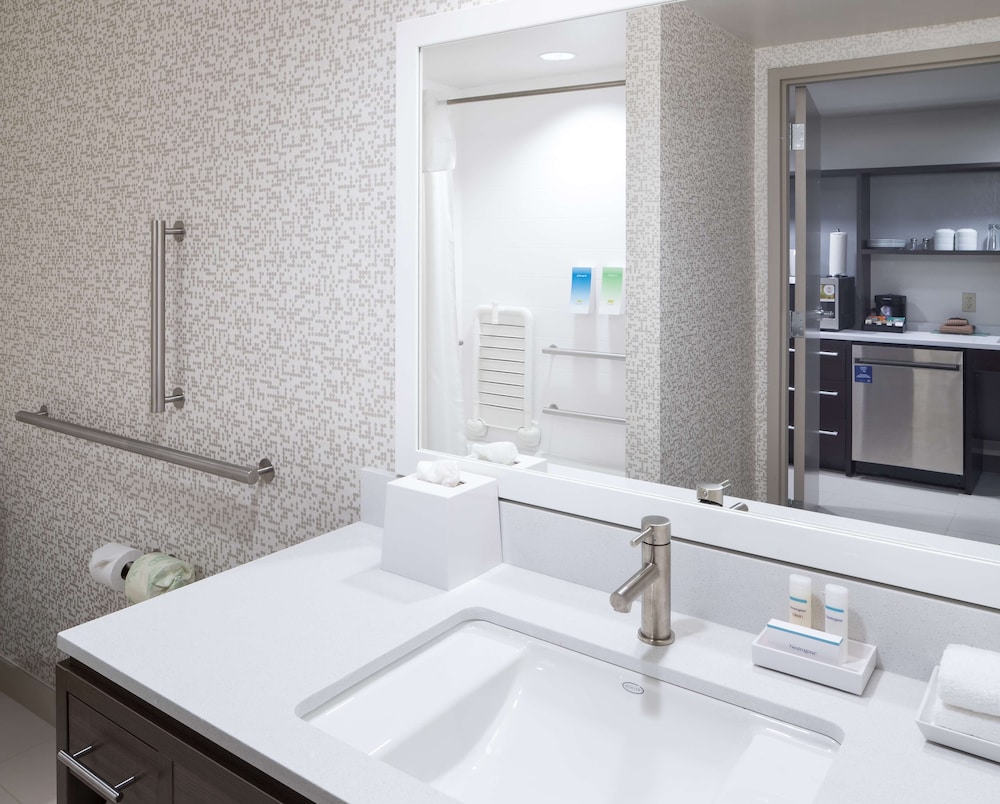 Home2 Suites by Hilton Fort Worth Cultural District - photo 28