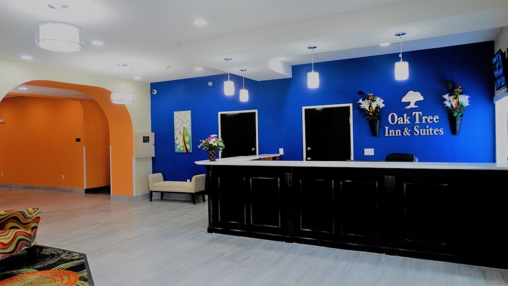 Oak Tree Inn Suites — Claxton