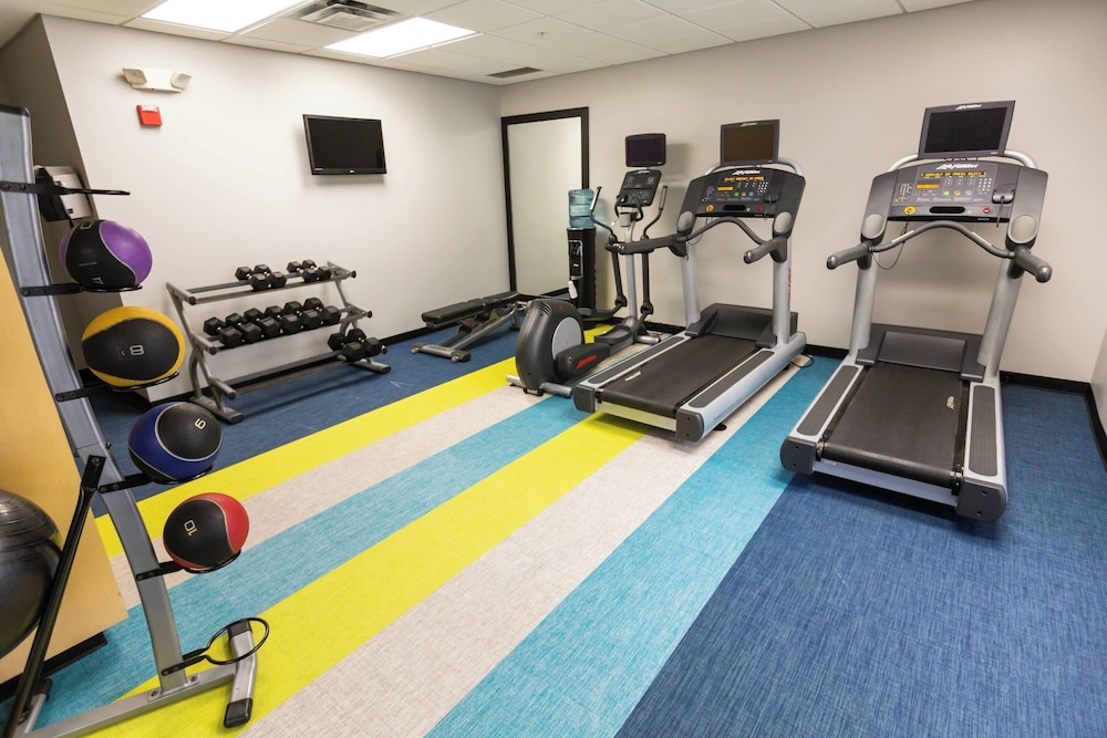 TownePlace Suites Bowling Green - photo 34