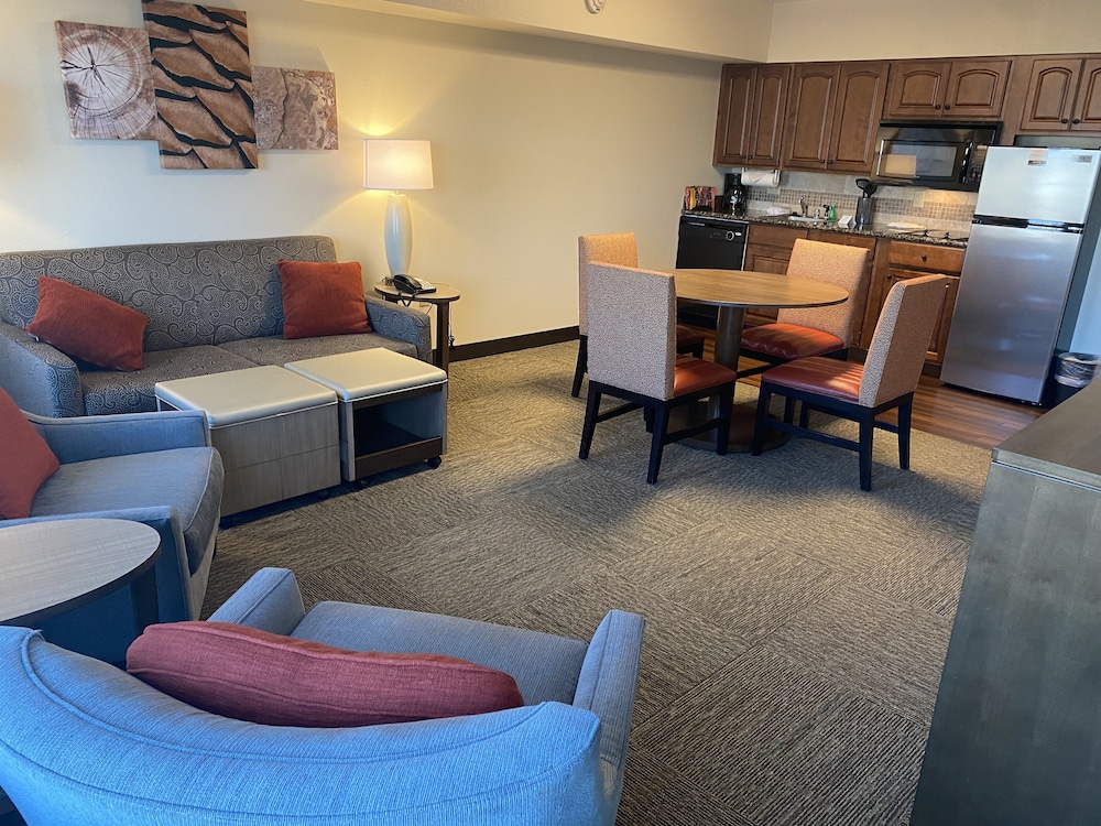 Staybridge Suites Great Falls by IHG - photo 48