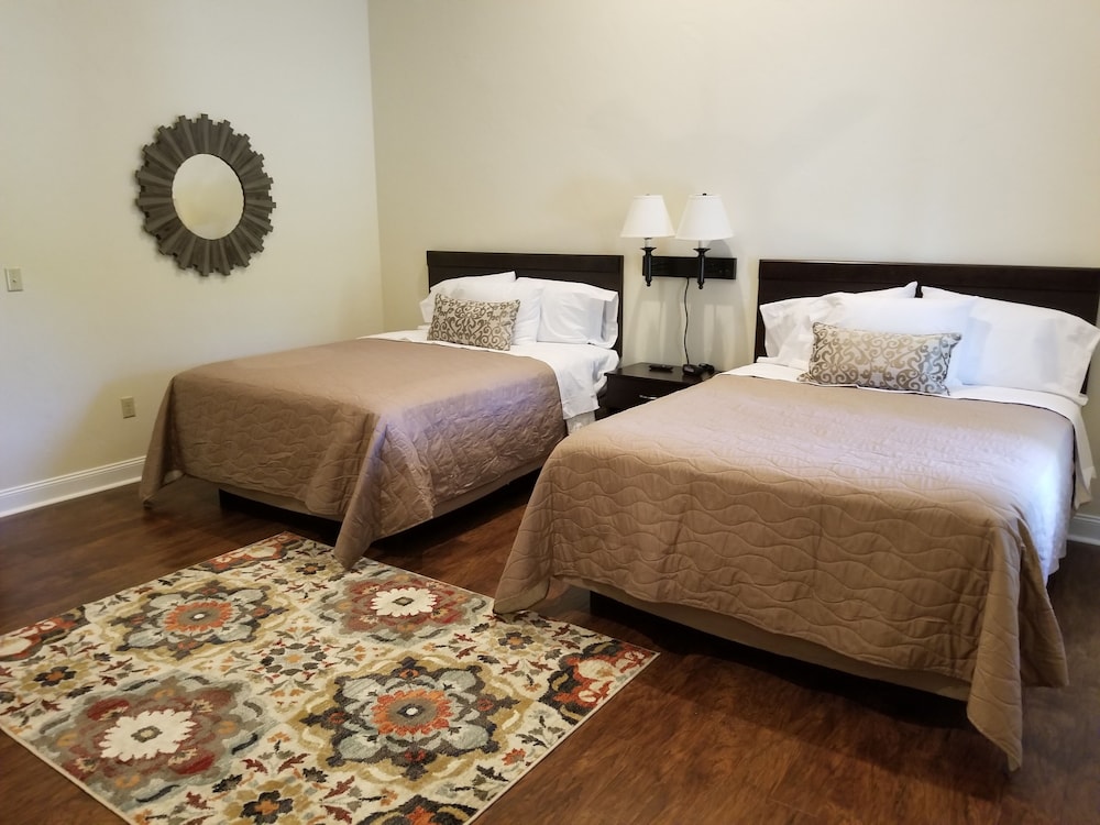 Sunset Cottages and Motel - photo 14