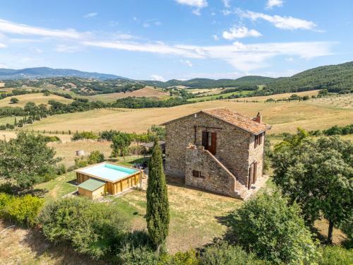 Holiday Home Le Calle by Interhome — 4-Star Luxury Hotel in Cinigiano, Italy