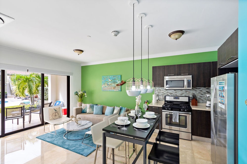 Ground Floor 1BR Condo w Pool Resort Amenities in Noord, Aruba