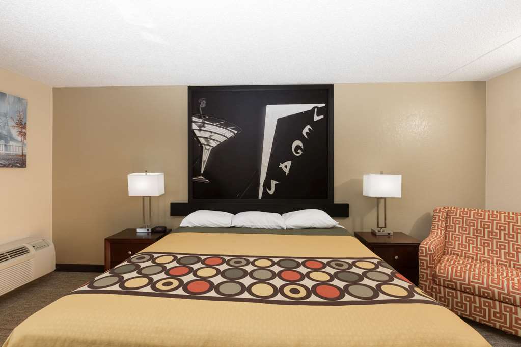 Super 8 by Wyndham Wichita North - photo 8