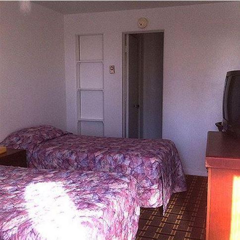 Grand View Motel Williston - photo 9