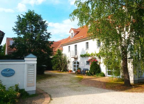 Hof Hanau — hotel in Hoyerswerda