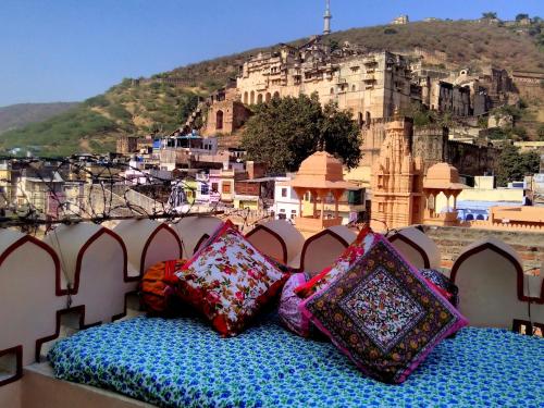 Bundi Inn A Heritage Haveli - carbon neutral hotel in Bundi
