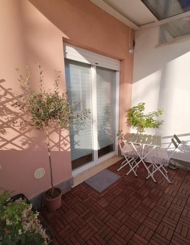 Casina Del Sole — 4-Star Luxury Hotel in Rome, Italy