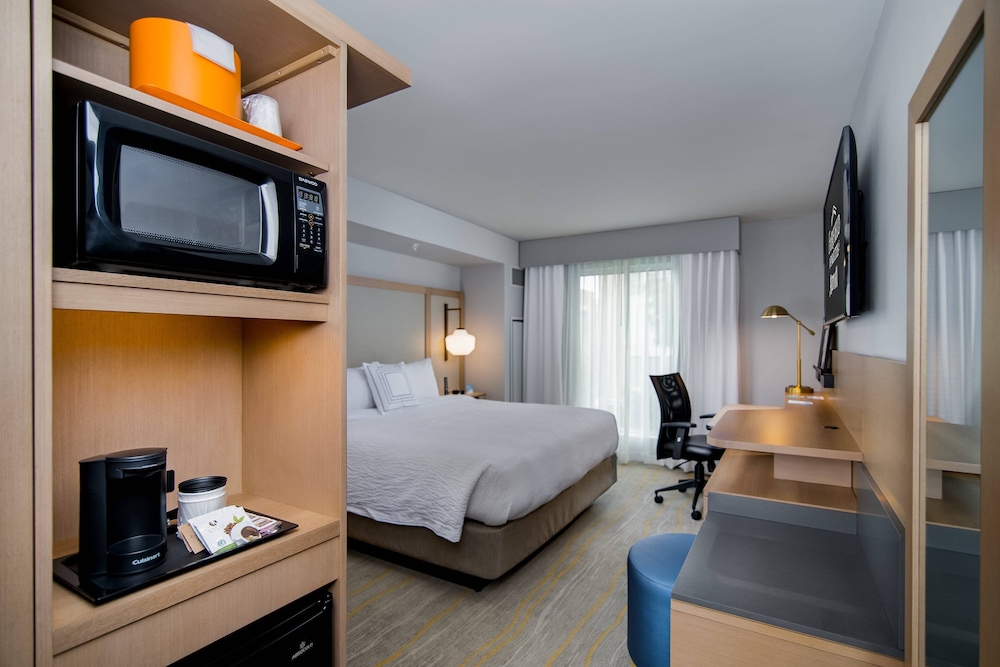 Fairfield Inn & Suites Fort Worth Downtown Convention Center - photo 9