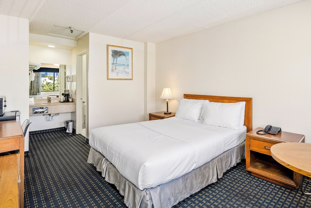 Downtown SLO Inn San Luis Obispo - photo 9