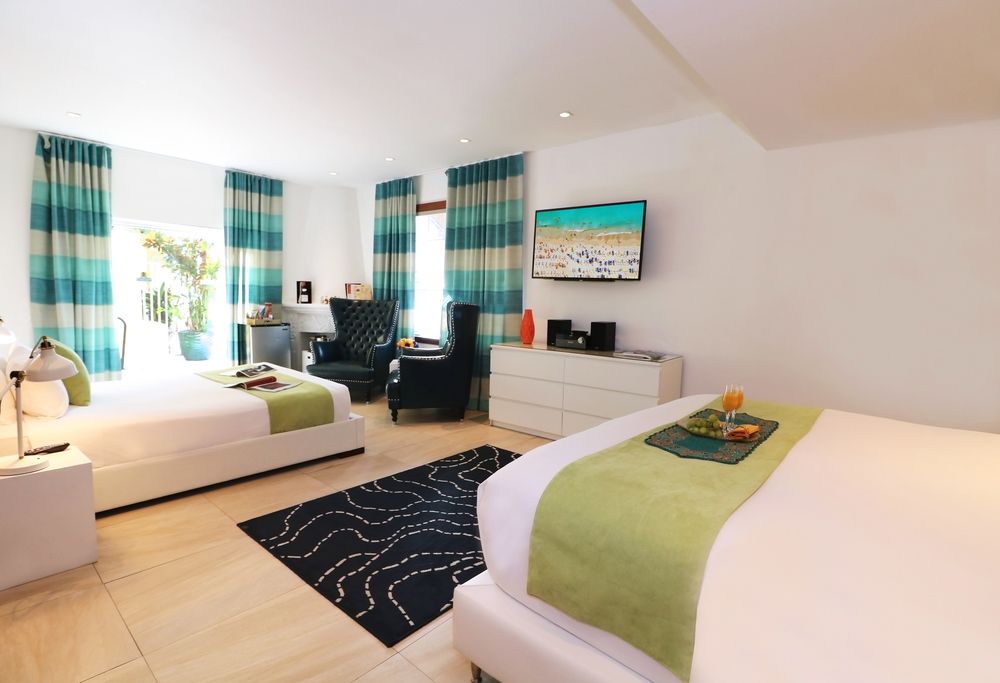 Chesterfield Hotel & Suites - photo 8