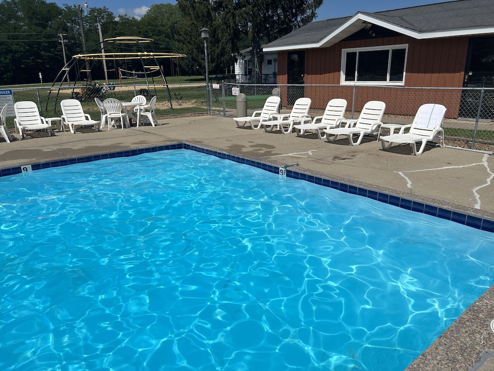 All Star Inn & Suites - photo 374